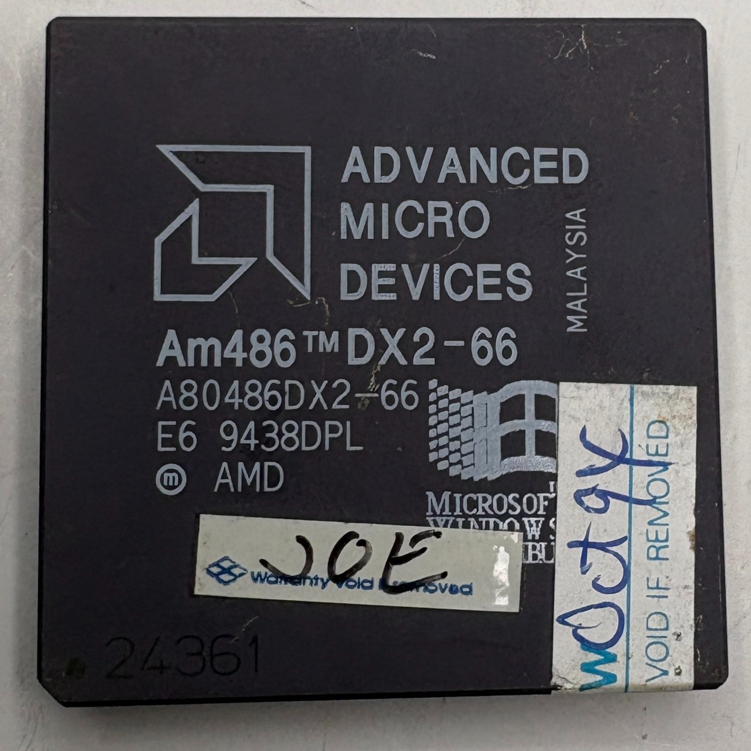 AMD 486 DX2 66 MHz CPU Am486 DE2-66V8TGC Very Rare Vintage Processor Collectible