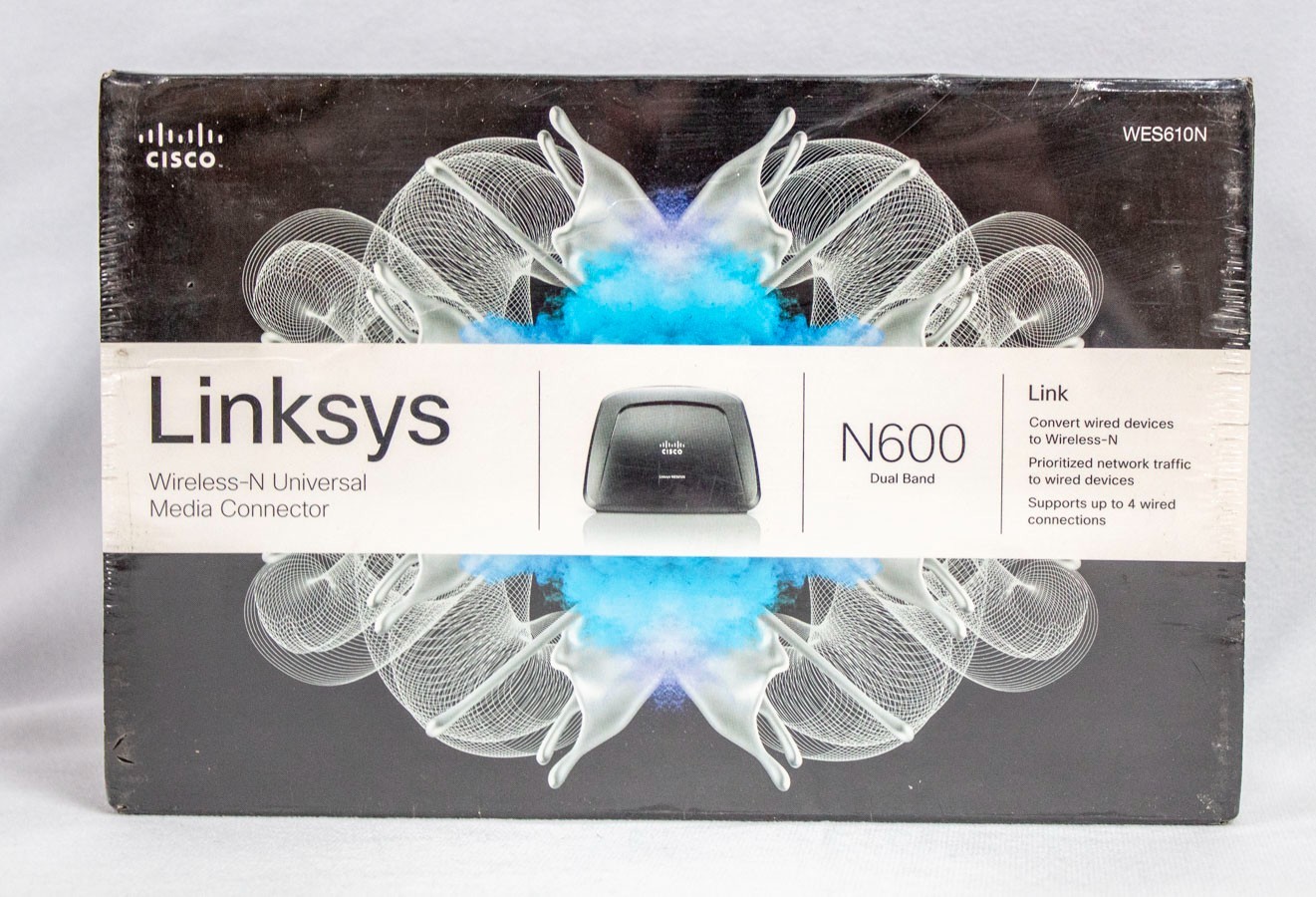 Linksys WES610N (N600) 4-Port Dual-Band N Media Connector (Sealed Package)