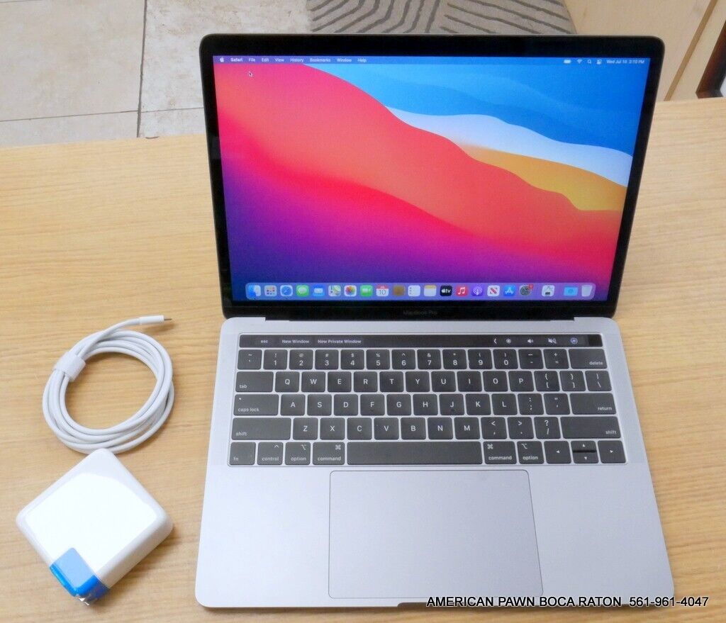 Apple MacBook Pro Retina 13.3\'\' 256GB SSD, i5 8th Gen., 2.30GHz