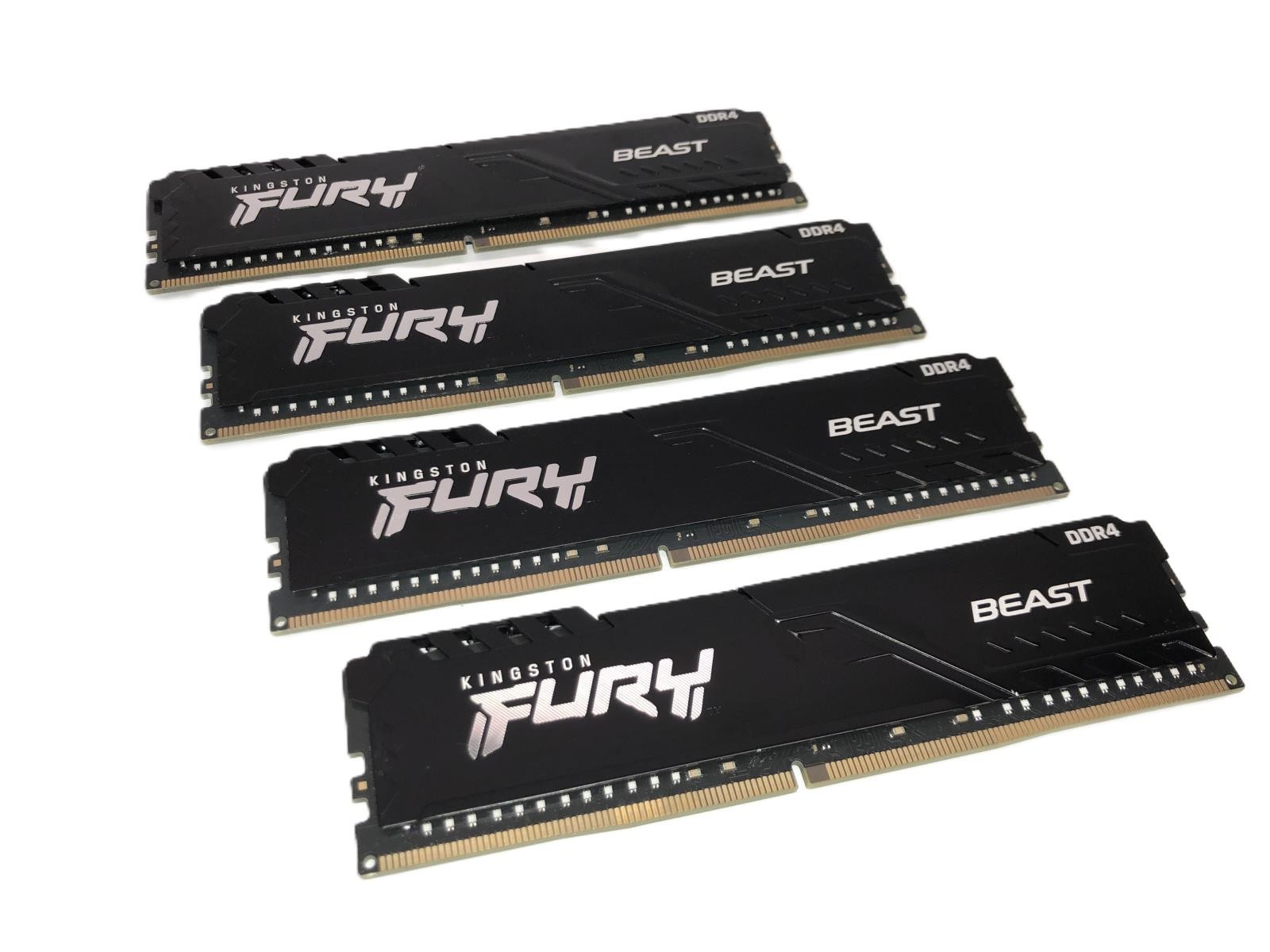 (Lot of 4) Kingston Fury Beast 32GB DDR4 Gaming RAM / KF436C18BB/32 - VGC