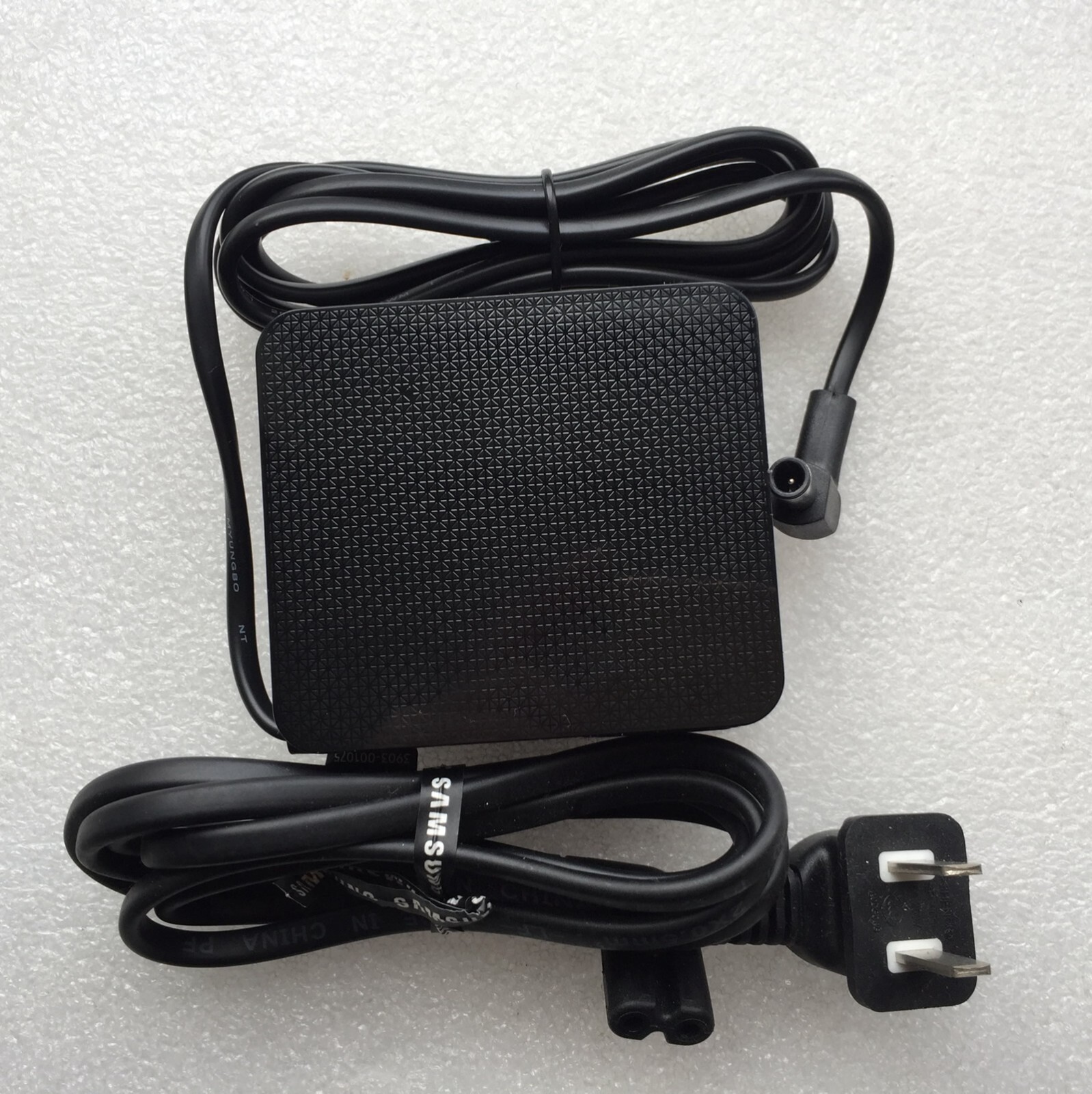 Original Samsung S32CG512EN S32CG512E S32CG512ENXZA Monitor A5919-RDY AC Adapter