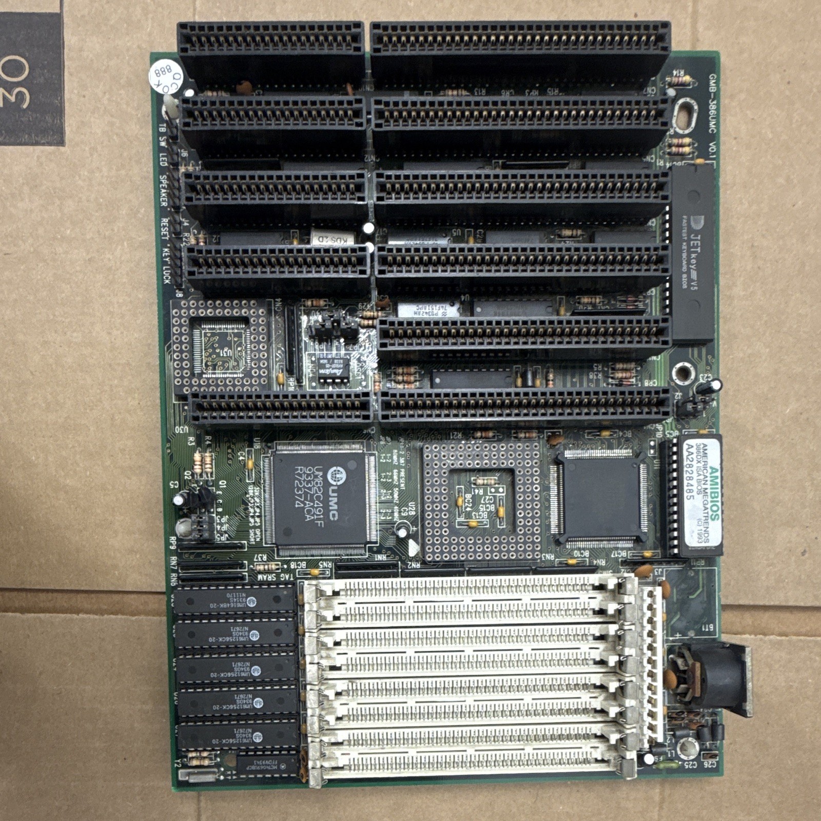 Vintage UMC GMB-386UMC V0.1 386DX ISA Motherboard w/ AMIBIOS AA2828485