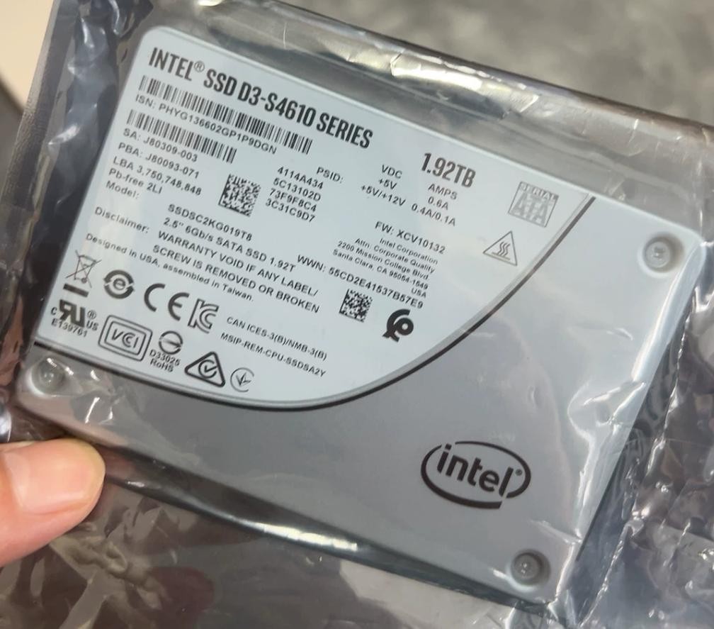 Intel S4610 1.92TB SSD 2.5" SATA NVMe 6Gb/s SSDSC2KG019T8 90%+ Health