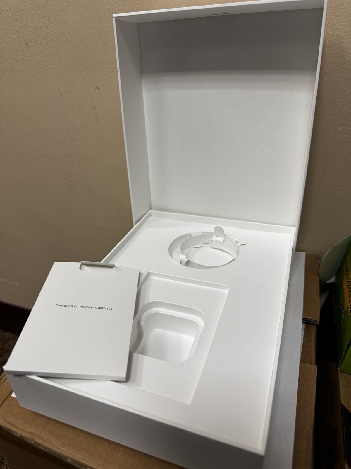 Empty Box Only Apple iPad Air WiFi 64GB