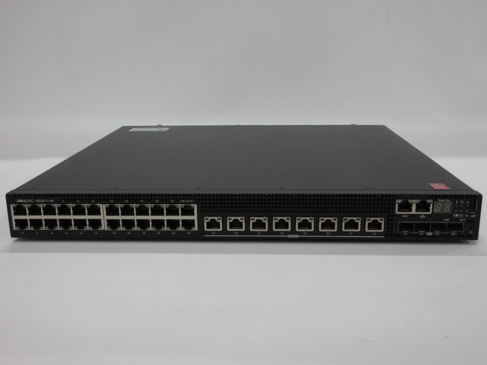 Dell Networking N3132PX-ON Switch 24x 1GbE +8x 1/2.5/5GbE POE RJ45 +4x SFP+ Port