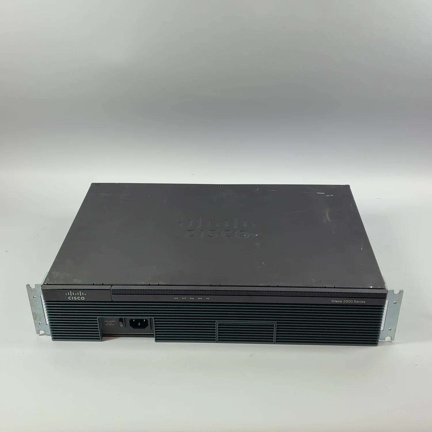 Cisco 2900 Series 8-Port Intergated Server Router 2911