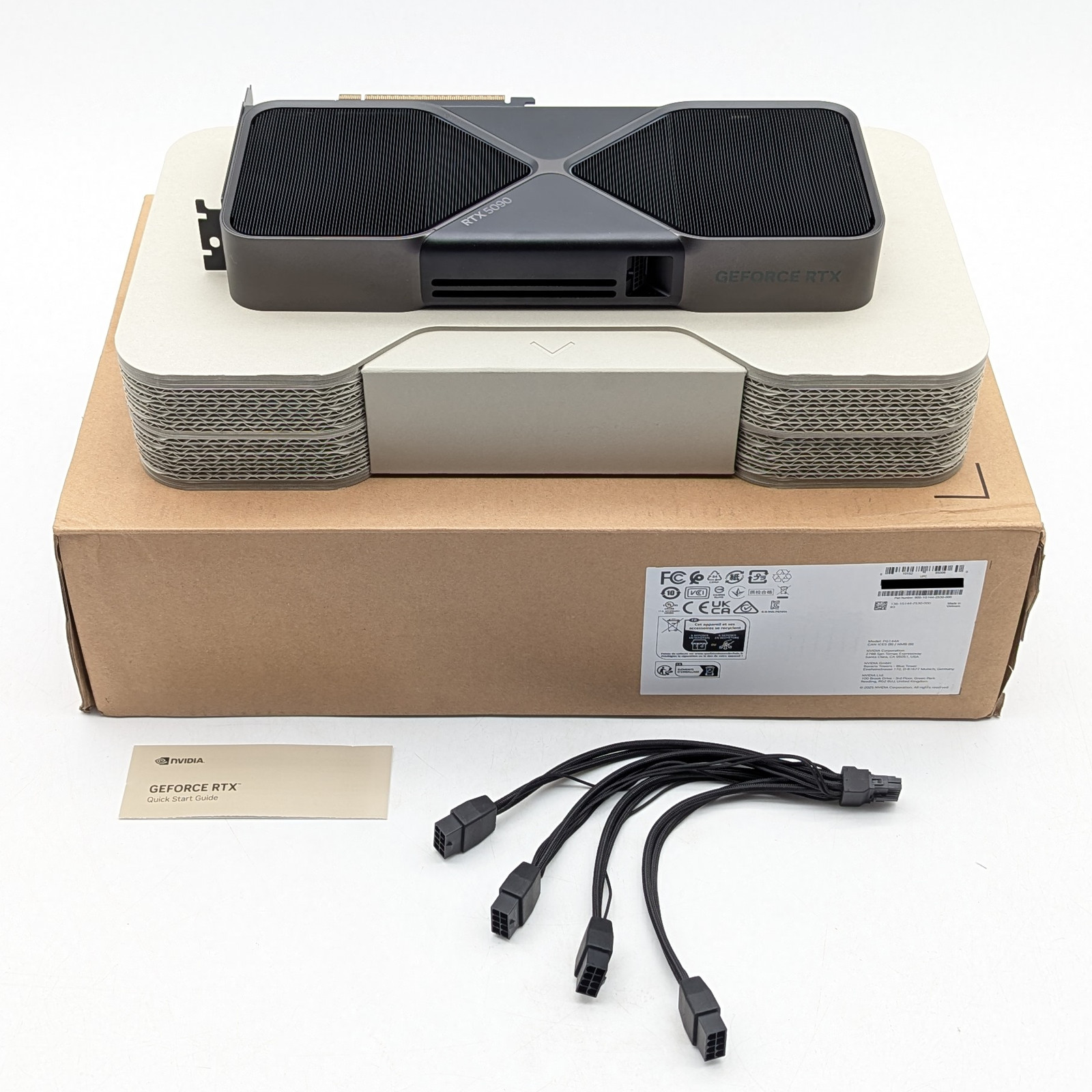 NVIDIA GeForce RTX 5090 Founders Edition 32GB GDDR7 GPU (900-1G144-2530-000)