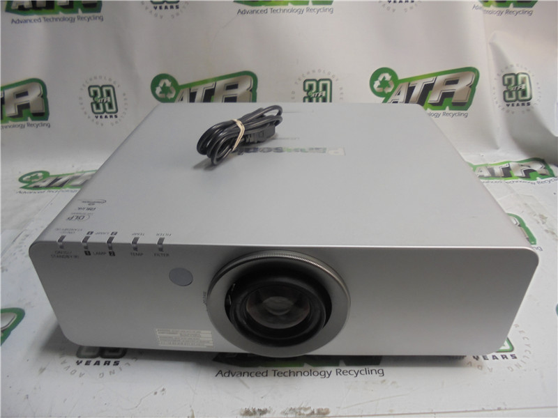 Panasonic PT-DW640US Projector Bright and Clear Tested 4367 Hours