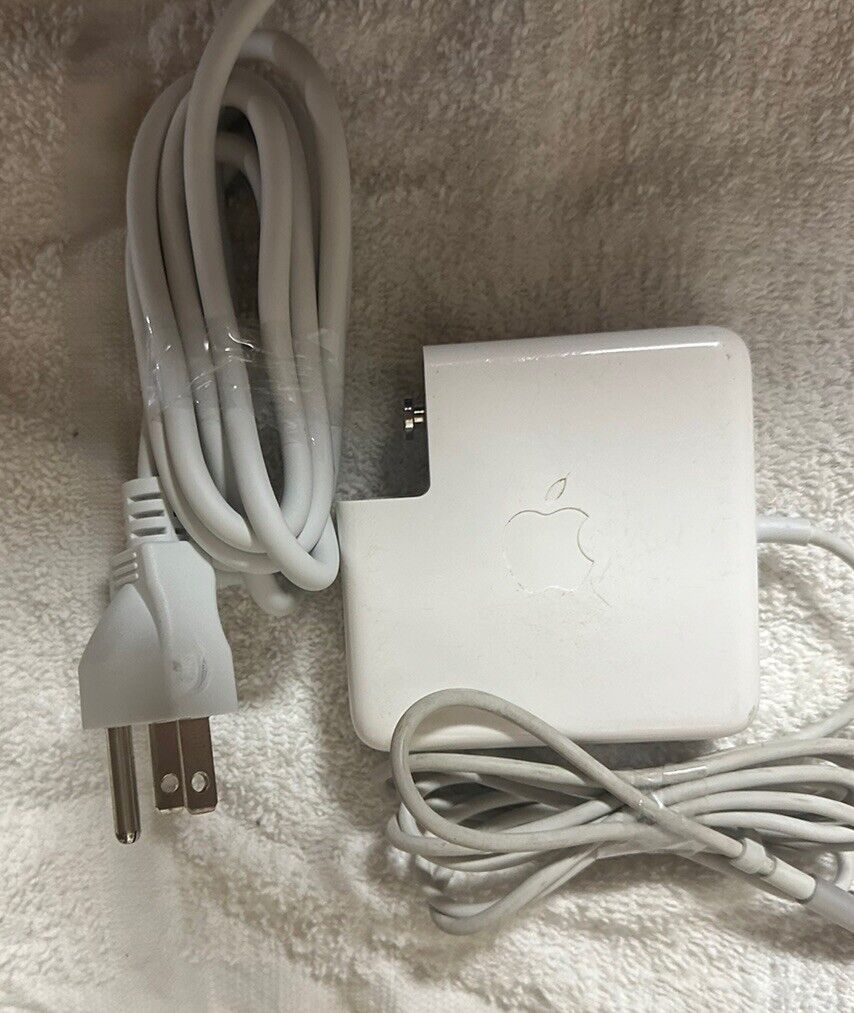 Apple  Authentic 85 W MagSafe 1 Power Adapter Charger A1343 MACBOOK