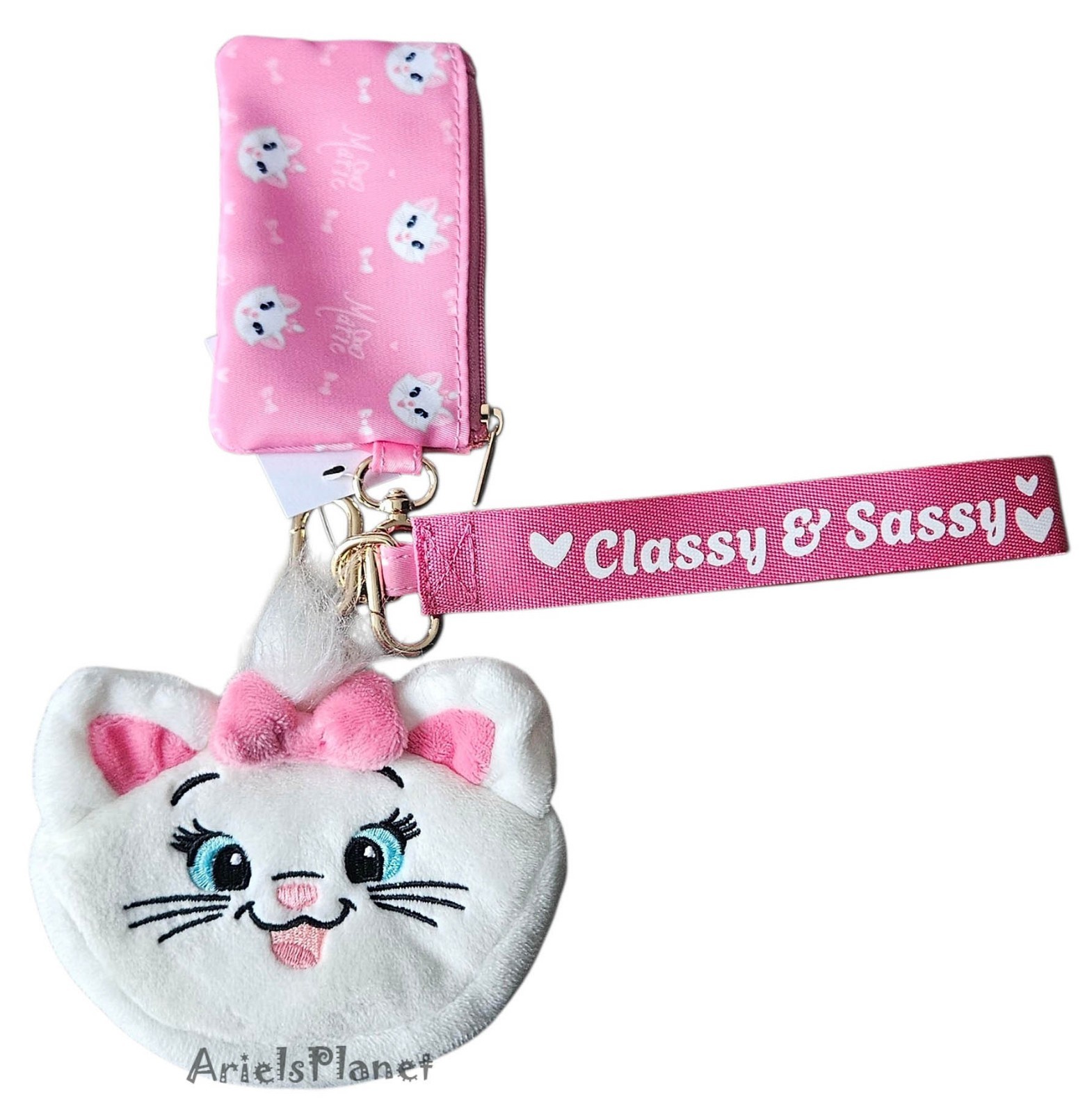 2026 Disney Parks Aristocats Marie Classy & Sassy Coin Purse Wrislet Mini Bag
