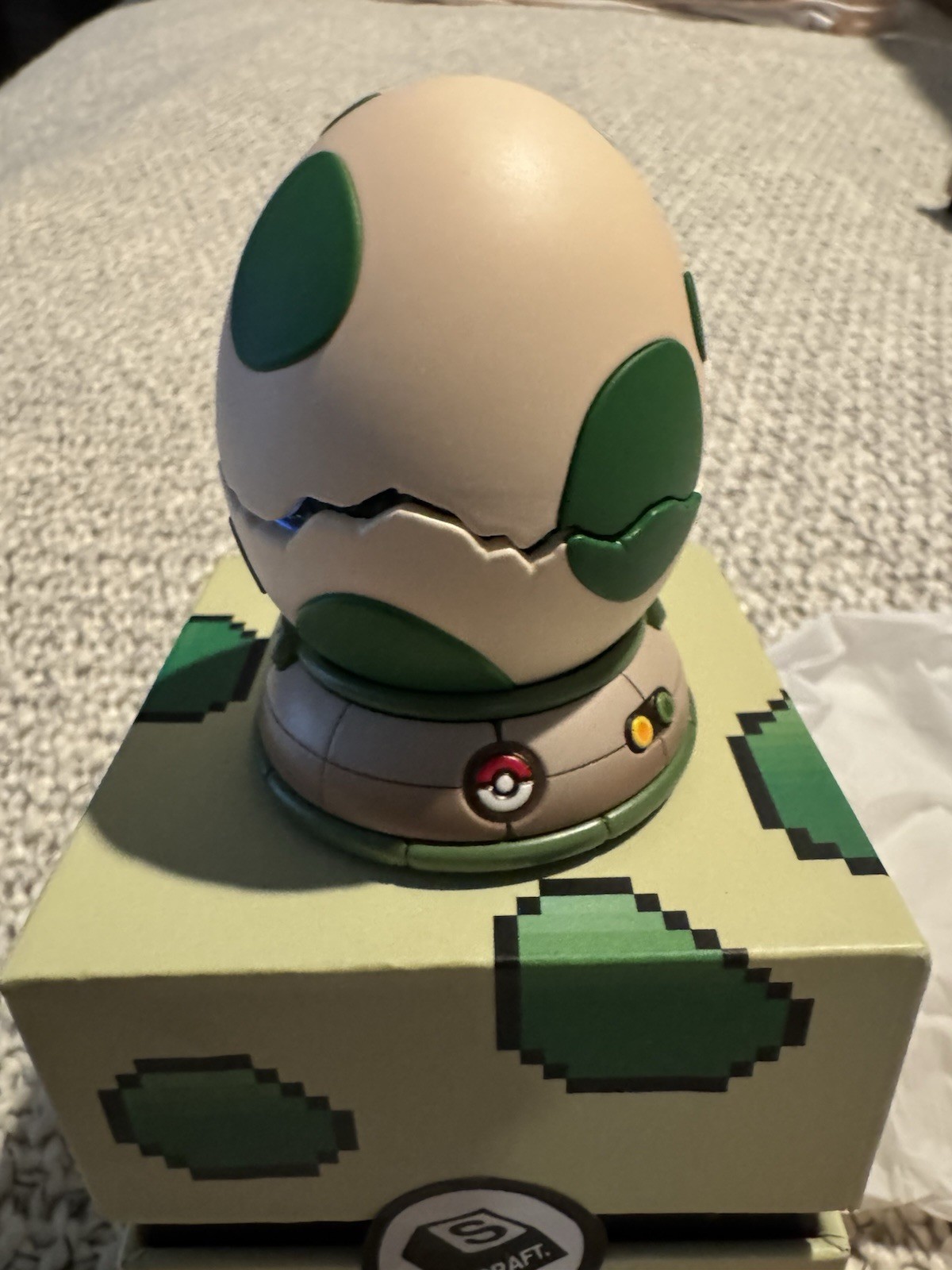 S Craft Poke Egg Keycap Holder Green (rechargeable Usb C)
