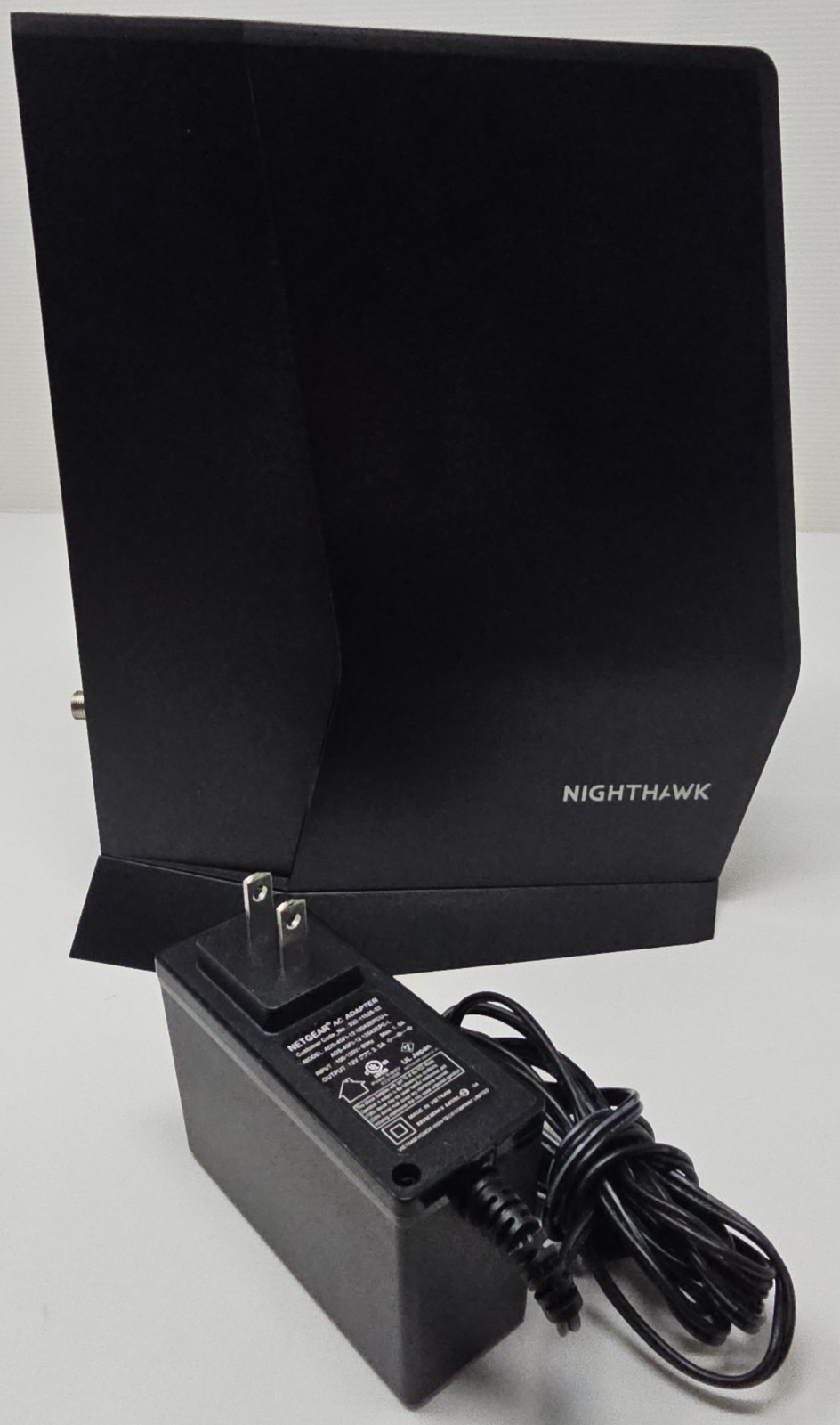 NETGEAR Nighthawk CAX30 AX2700 Wifi Modem Router Cable Gateway DOCSIS 3.1 