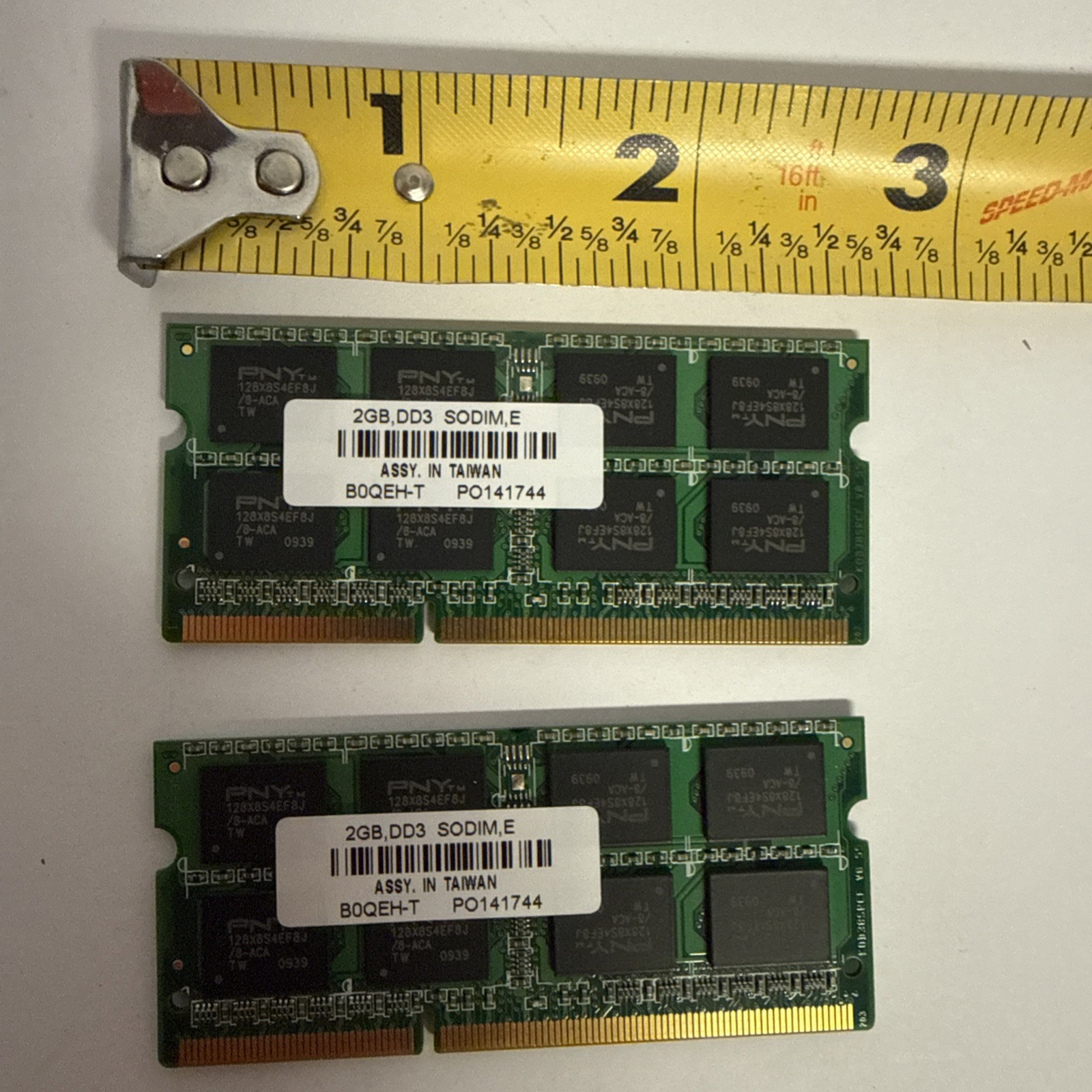 Lot Of 2x PNY 2GB DD3 Sodim E BOQEH-T Memory (4gb Ram) MacBook