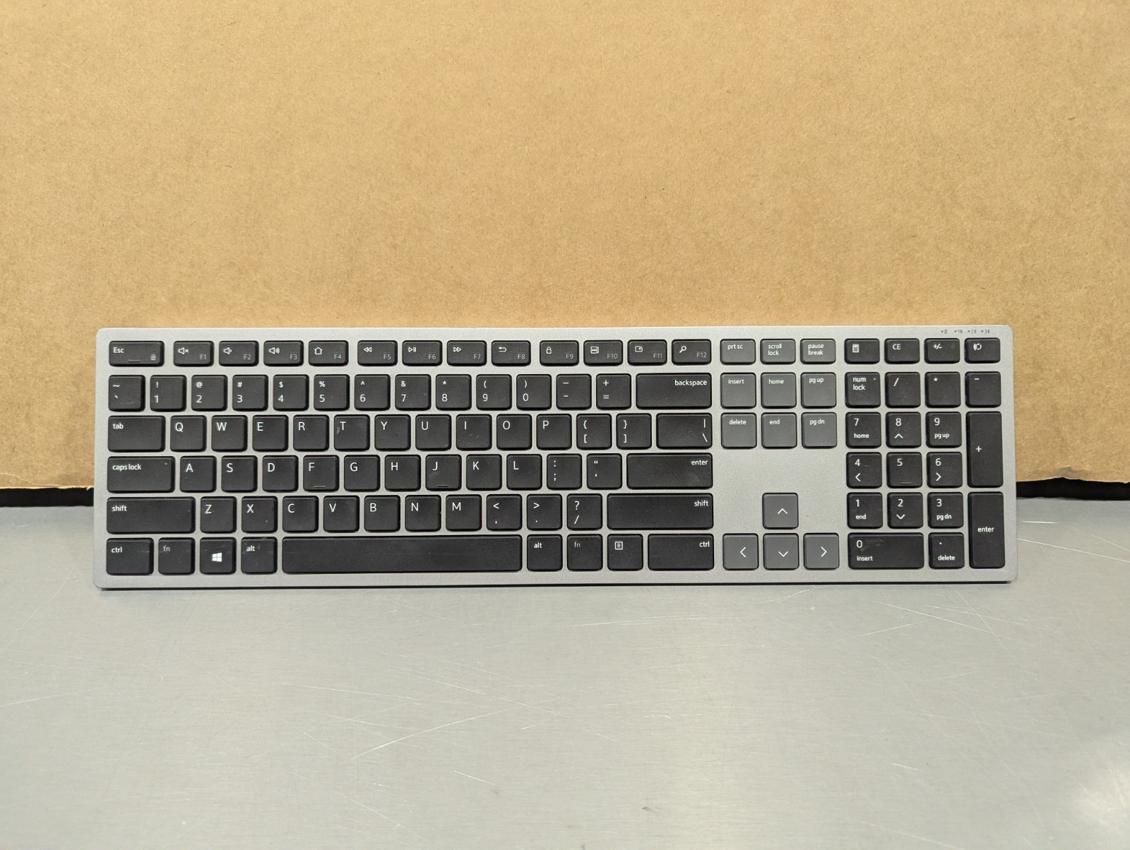 Dell KB7221W Multi-Device Wireless Keyboard Gray Bluetooth NO DONGLE