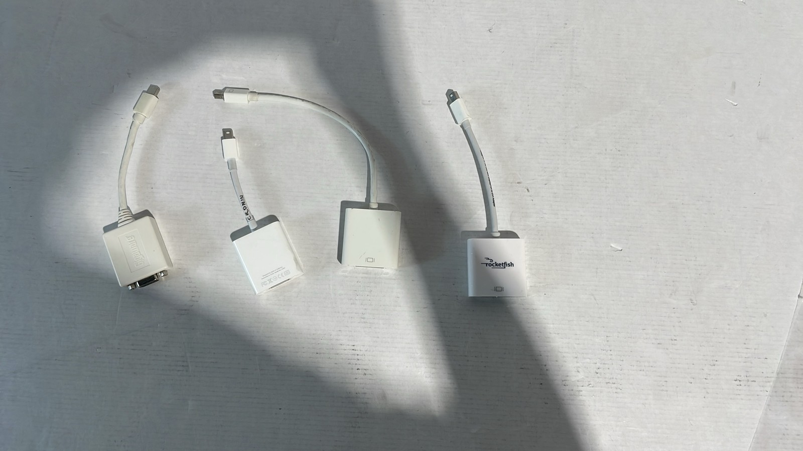 Apple Rocketfish Gigaware Mini DisplayPort DVI VGA Adapter Lot Of 4