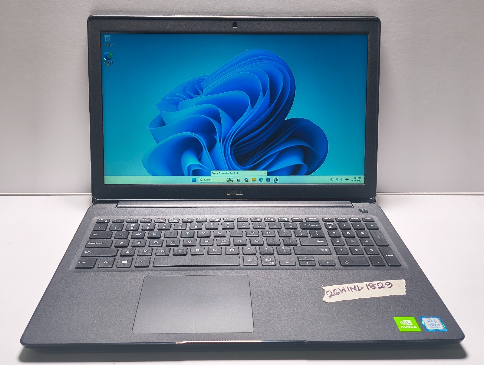 Dell Latitude 3500 | 15.6" | i7-8565U | 8GB RAM 256GB SSD | MX130 | WIN 11 PRO