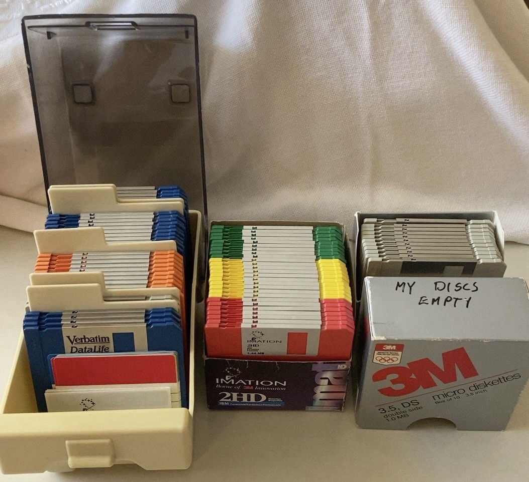 69 Vintage 3.5” Floppy Disks Tested Blank Imation 3M Sony + Storage Case