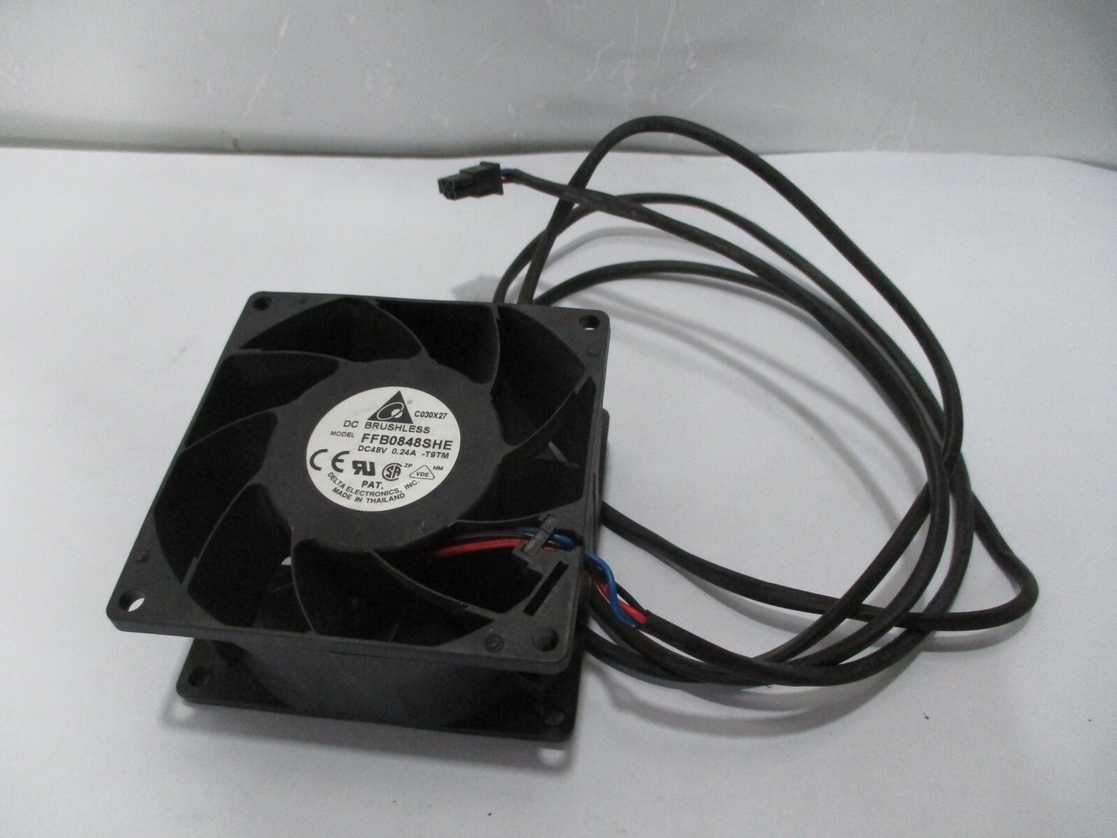   DELTA DC BRUSHLESS FFB0848SHE 48V 0.21A -T9TM FAN FOR Smith & Nephew Dyonics 