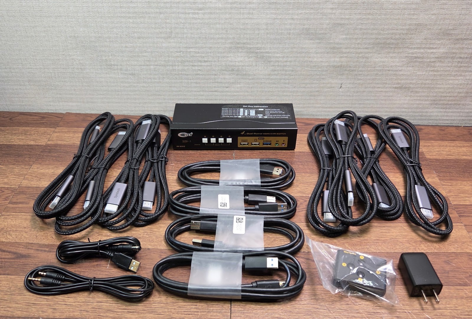 CKL 4-Port Dual Monitor KVM Switch HDMI 8K 60HZ CKL-942HUA-5