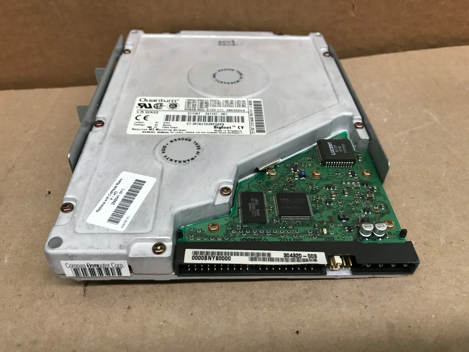 Compaq 292541-001 2.1GB 5.25" Bigfoot IDE Hard Drive Quantum 2111AT