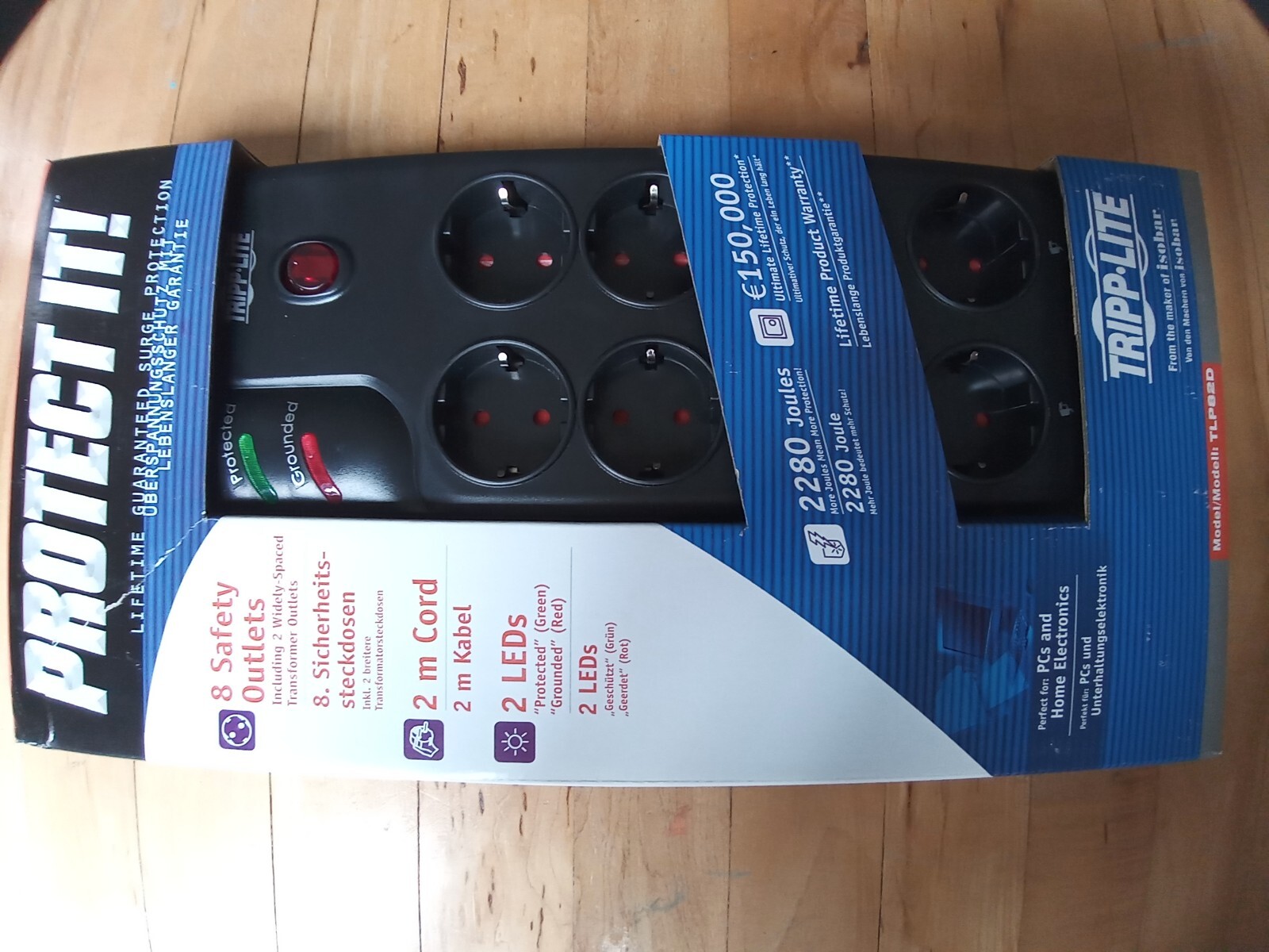 230V Surge Protector w/8 Schuko Type F Outlets, German Plug, 2280 Joules TLP82D