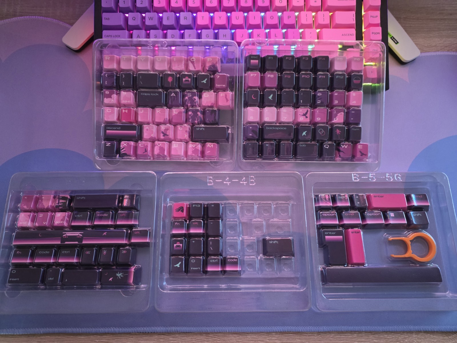 Glorious GPBT Synth Sunset PBT Keycaps Limited Edition