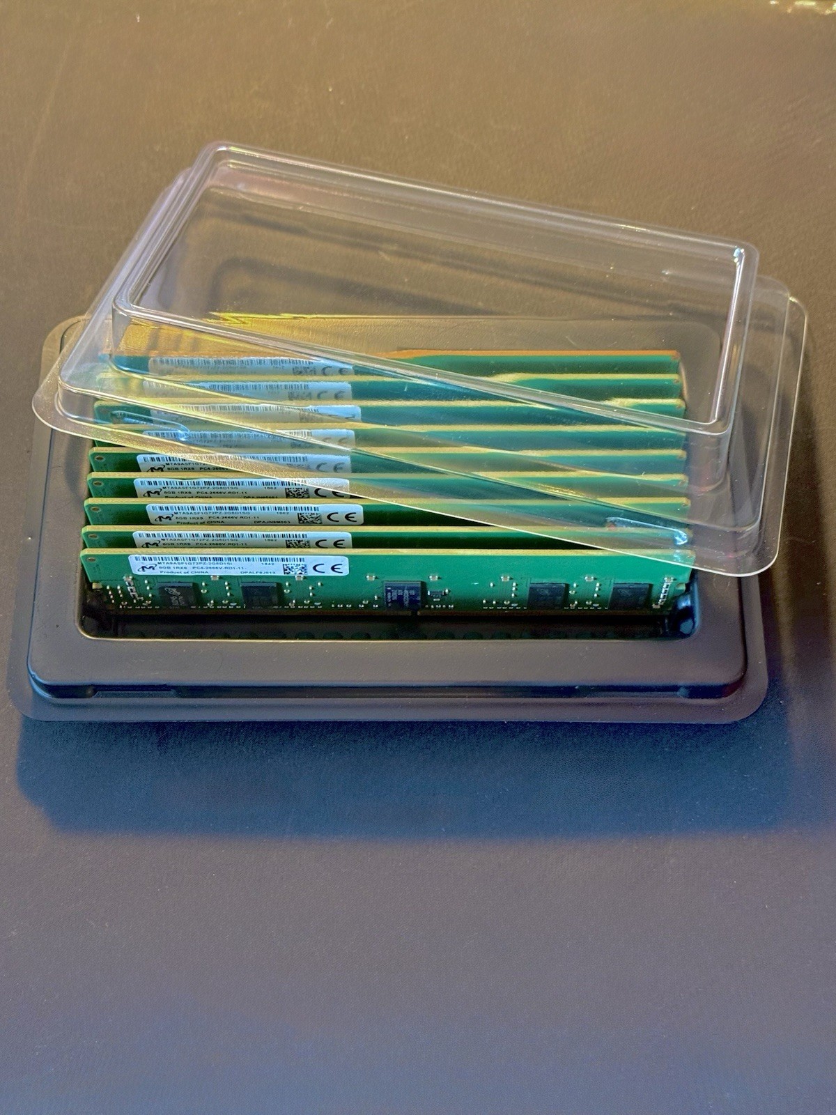 Universal Mini-Memory Shipping Tray (10x Long or 20x Short stick RAM DIMMs)
