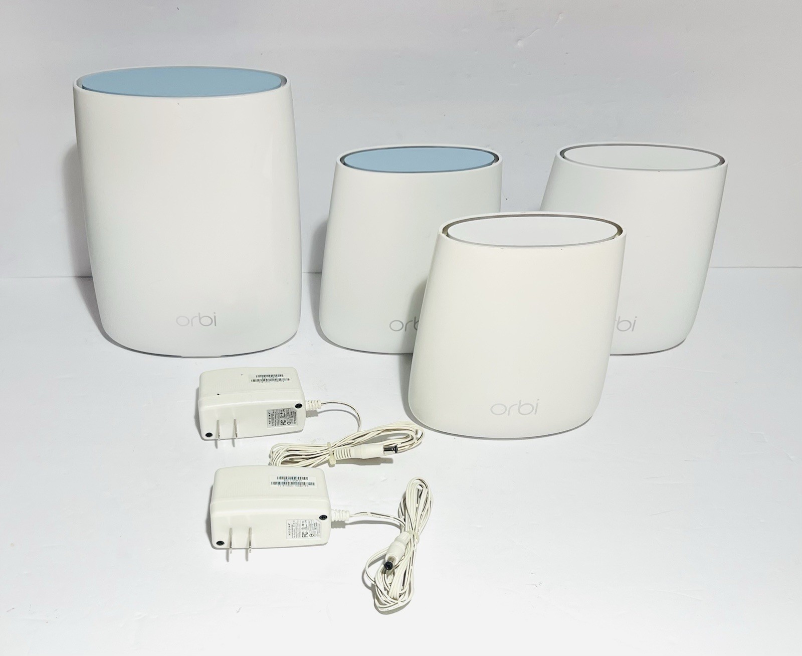 Orbi Netgear RBR50 & RBR20 Routers & 2 RBS20 Satellites W/ 2 AC Adapters Bundle