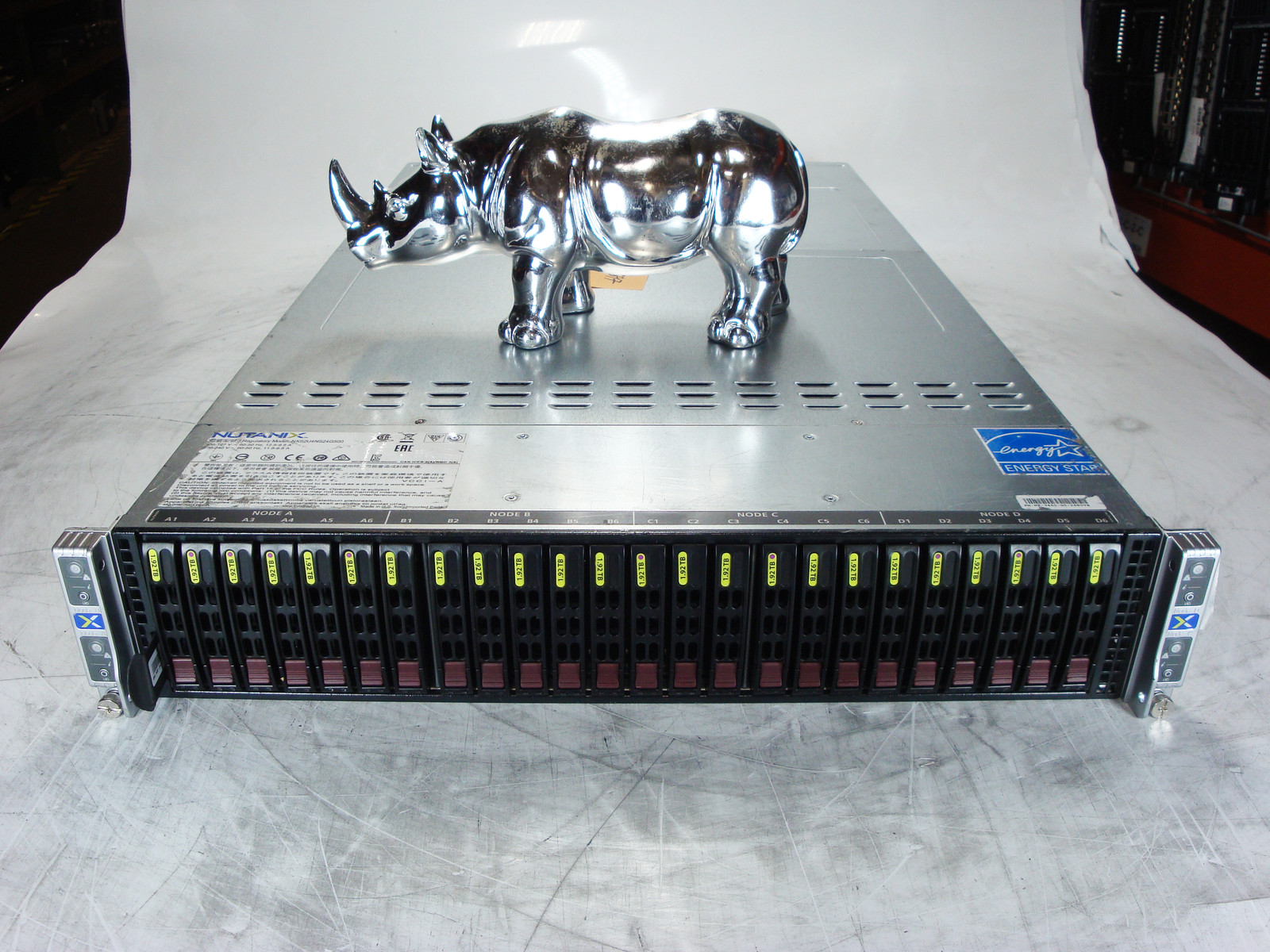 SuperMicro CSE-217 2U 4 Node Chassis