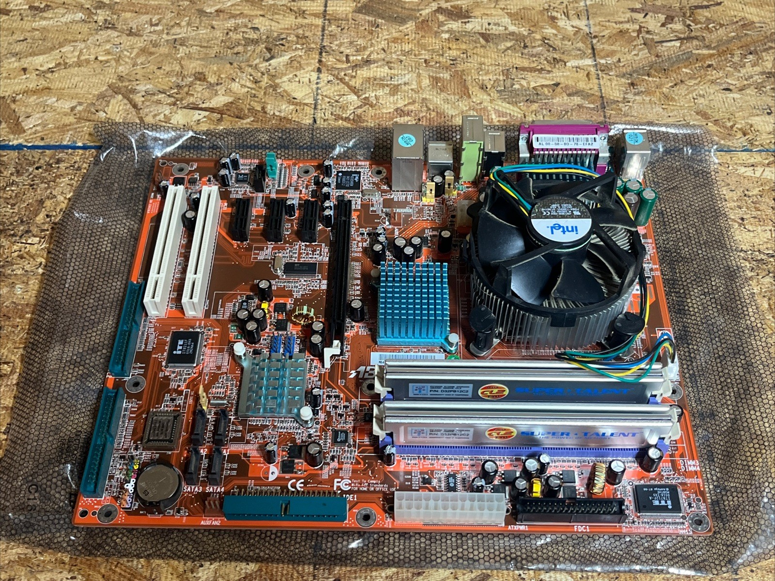 Abit GD8 Series motherboard + Intel Pentium 4 Processor W/ 4x 512mb Ram @3A