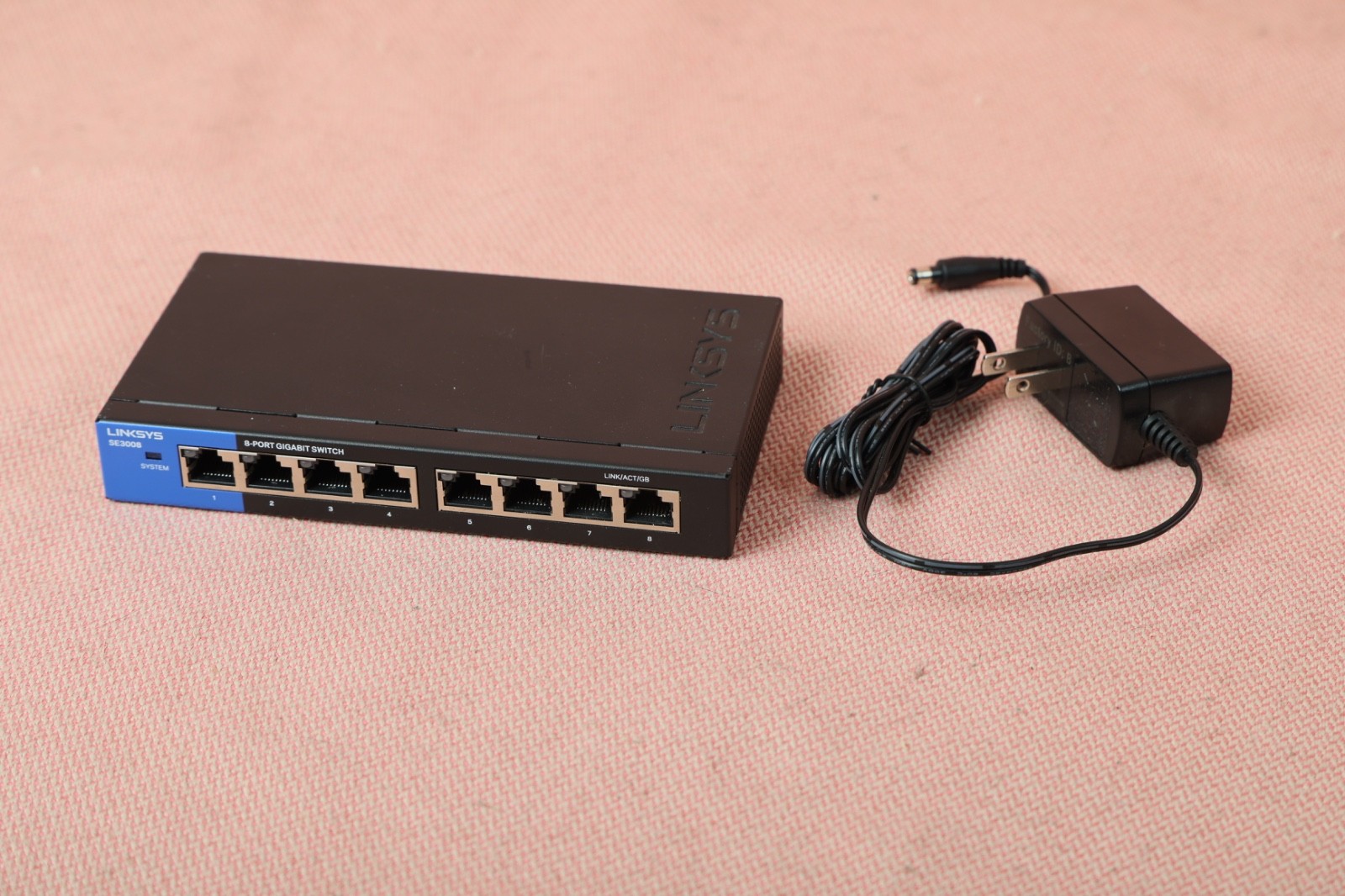 Linksys SE3008V2 8-Port Gigabit Ethernet Network Switch with Power Supply