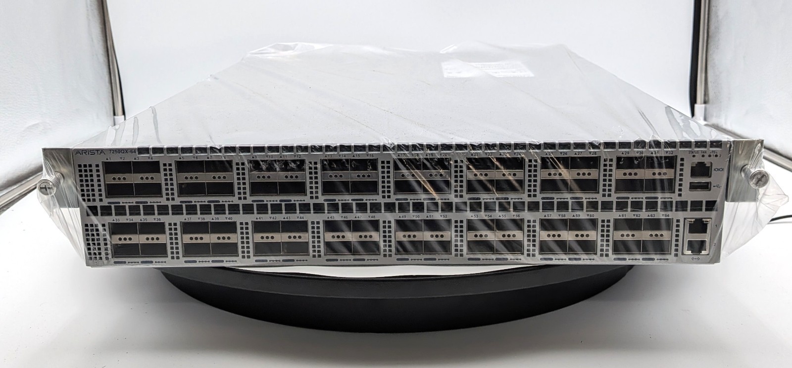 Arista DCS-7250QX-64-F 7250QX Series 10/40G Data Center Switch - 