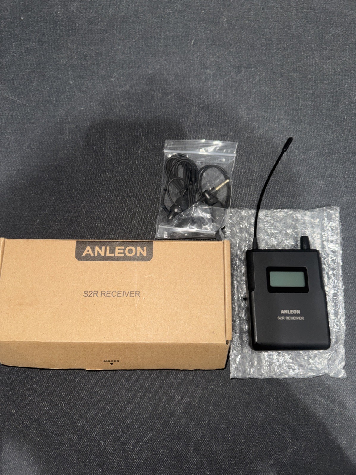 ANLEON S2R Personal Wireless in-Ear Monitor IEM 561-568 MHz 6 Select UHF Channel