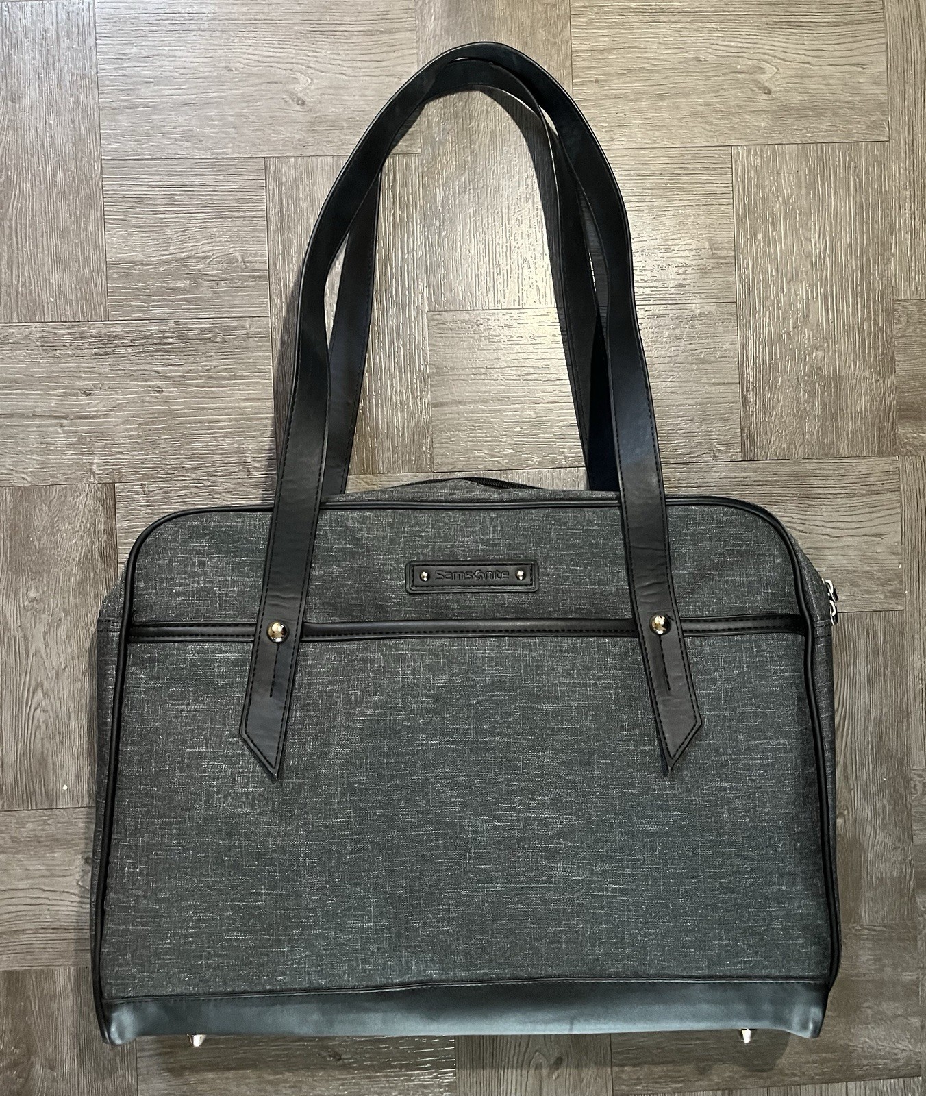 Samsonite Business Slim Brief Heathered Gray Soft Shell Tablet Pocket Handles