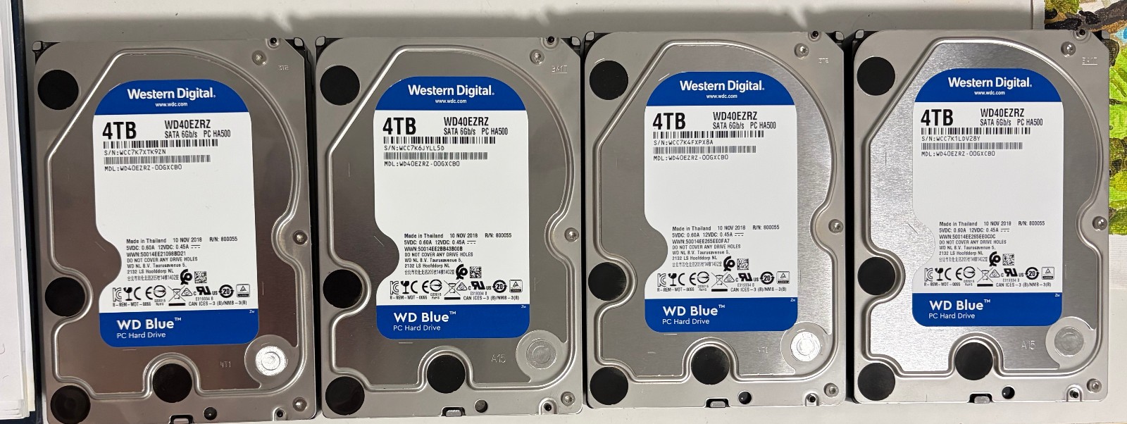 4 x Western Digital Blue (5400 RPM, 3.5, SATA III) 4TB Internal HDDs WD40EZRZ