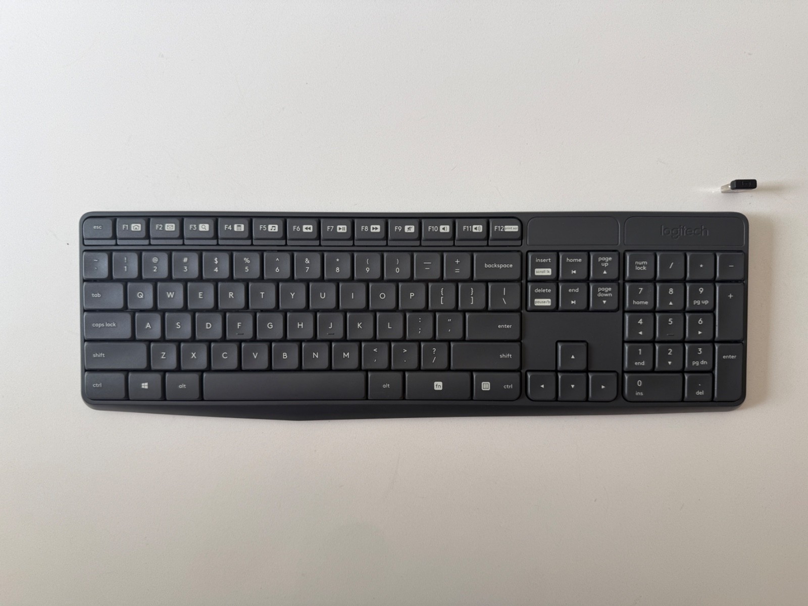 Logitech K235 Wireless Keyboard w/ USB Receiver Dongle - Works Great