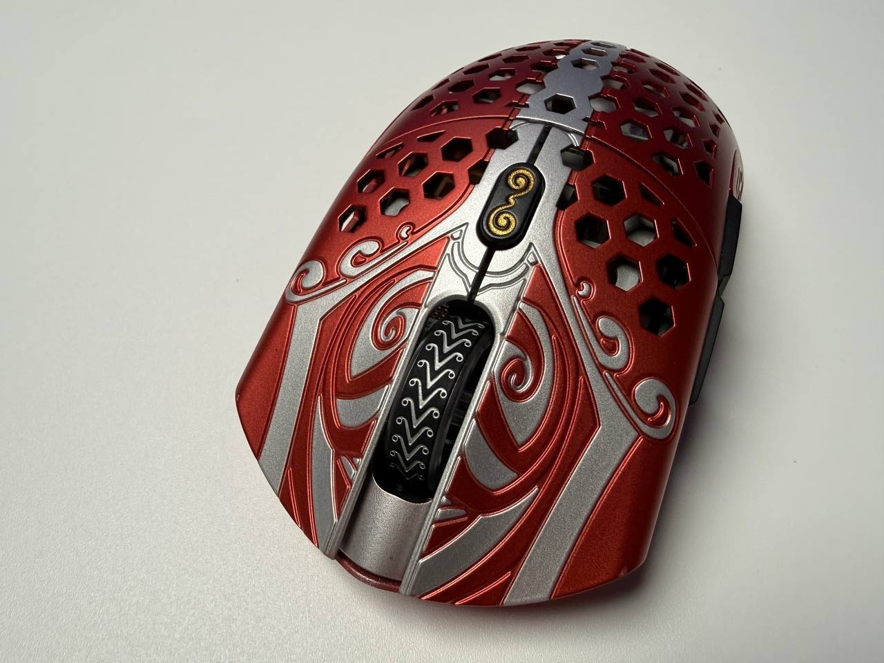 Finalmouse Starlight 12 ARES - Small - Ultra RARE - Gaming Mouse Limited Edition