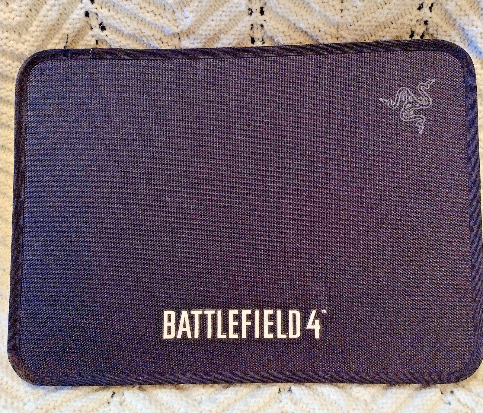 Battlefield 4 Razer Mouse Pad Case HTF Limited Edition