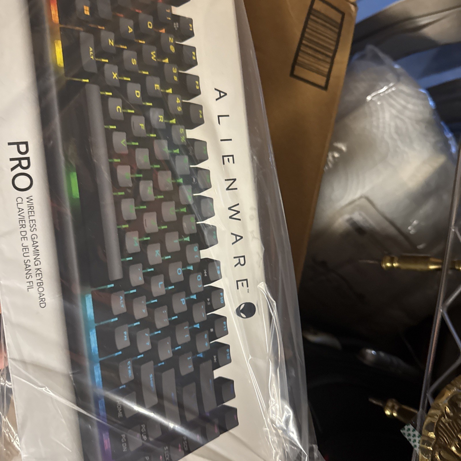 Alienware Pro Wireless Gaming Keyboard - Bluetooth 5.1/2.4 GHz Radio Frequency