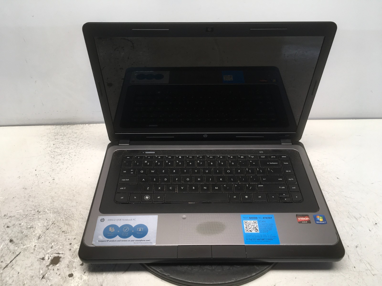 HP 2000-216NR AMD E-350 1600MHz 2 GB NO HDD No Batt