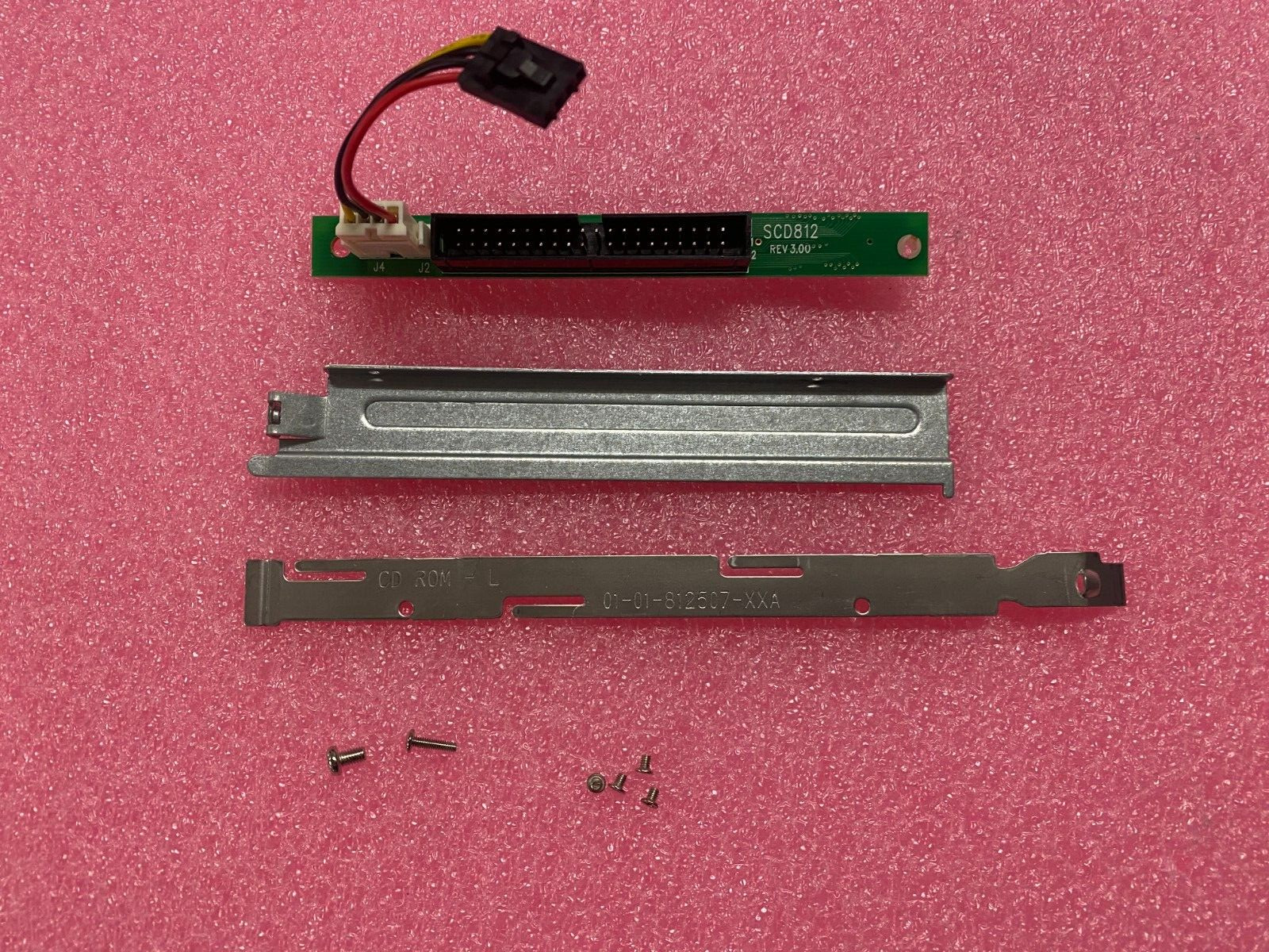 Supermicro SCD812 Slim CD/DVD ROM IDE Converter w/Cable, Screws & Metal Fram