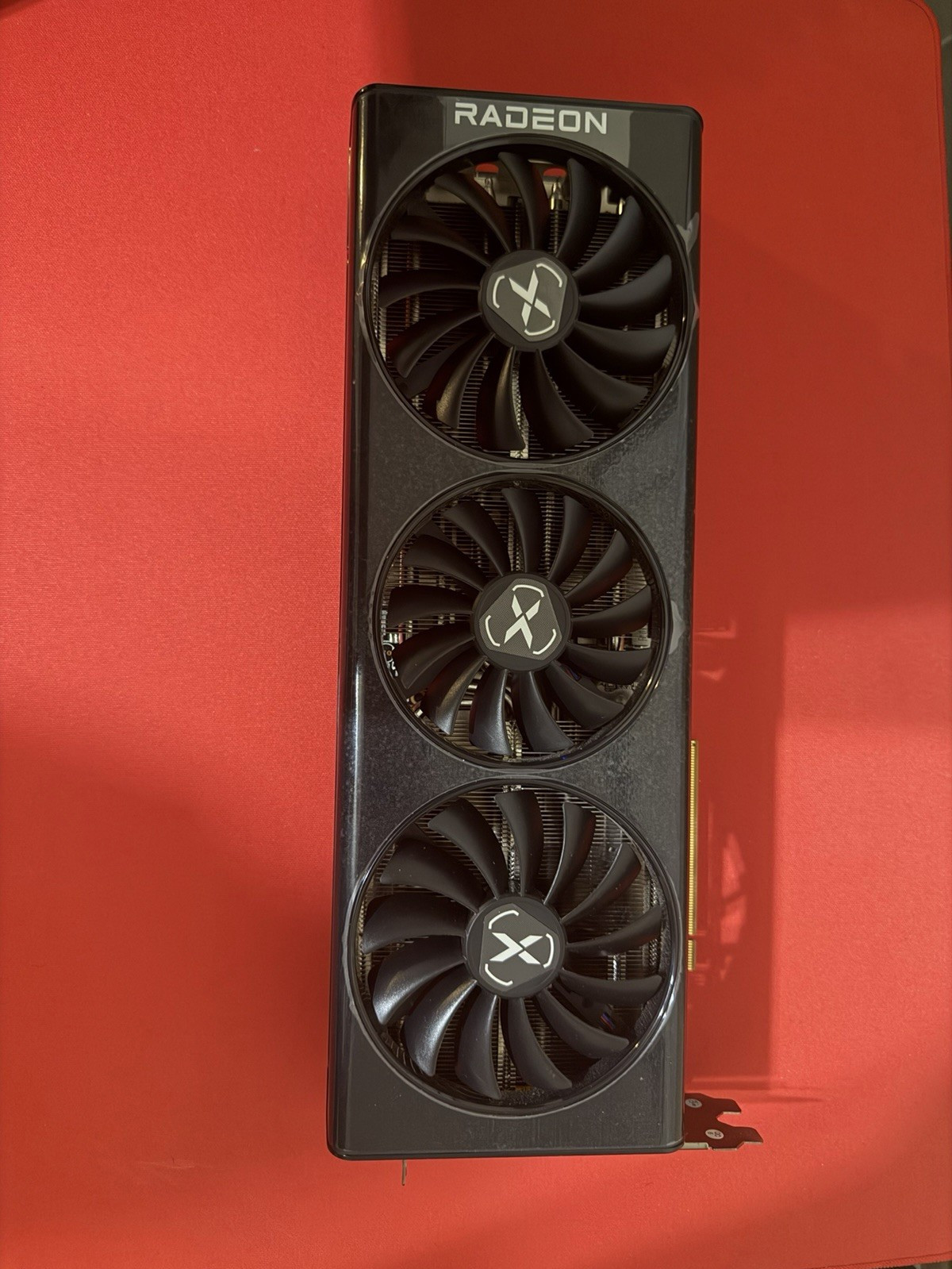 XFX Speedster SWFT319 AMD Radeon RX 6800 16GB GDDR6 HDMI/DP PCIe x16