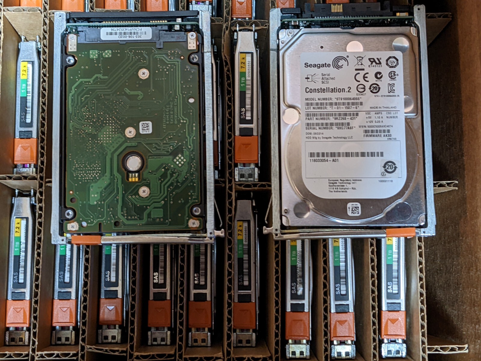 118033054-A01 - EMC 1TB 7200RPM SAS 2.5-inch Hard Drive ST91000640SS with Tray