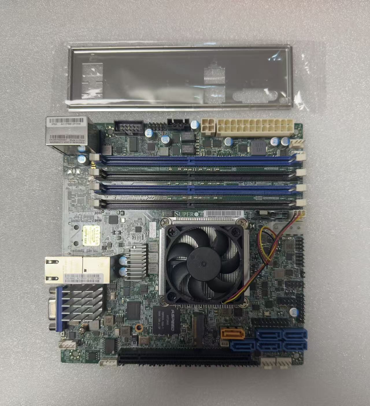 Supermicro X10SDV-4C-TLN2F ITX Motherboard XEON D1521 Dual 10Gigabit network por