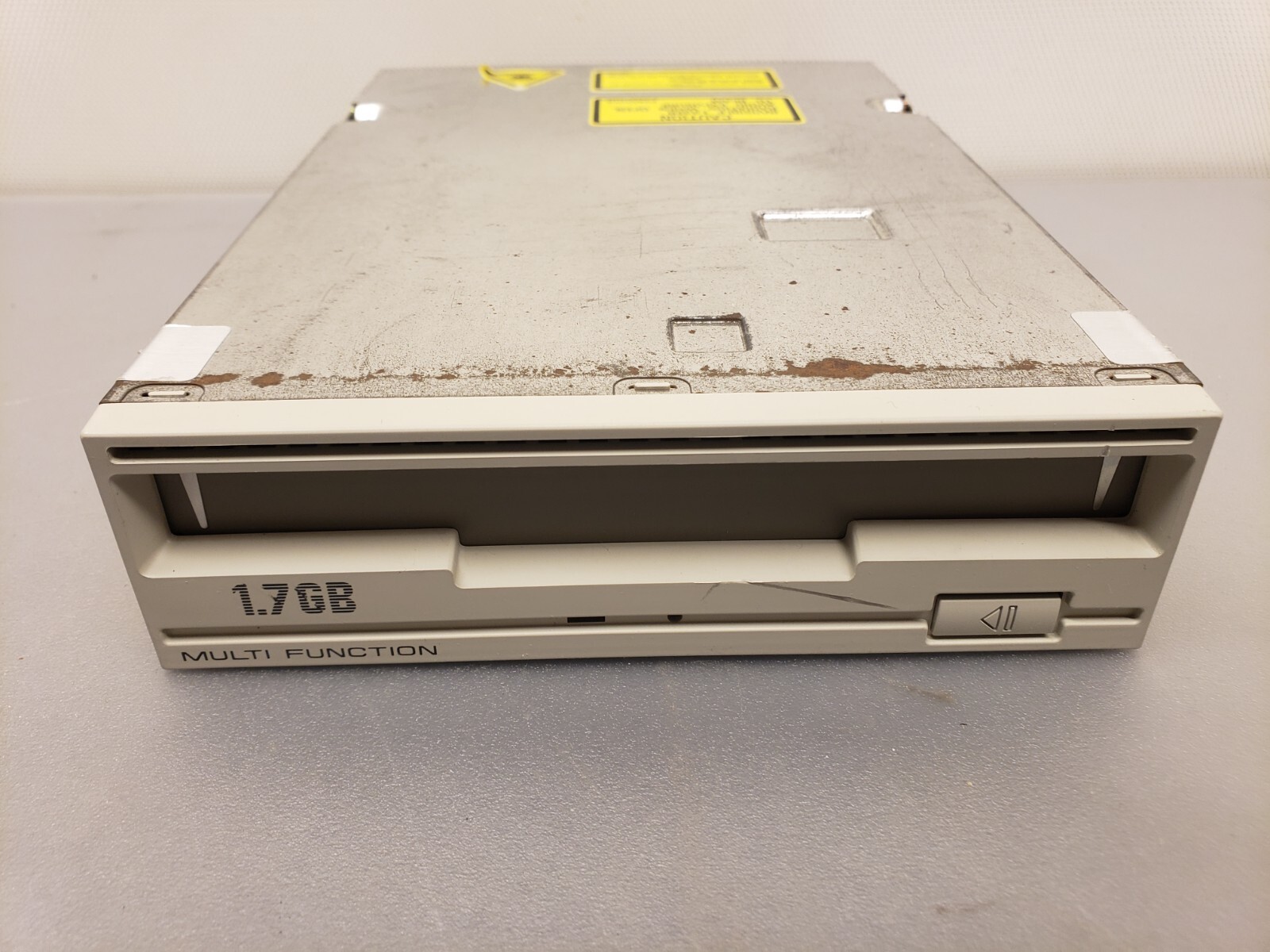 Vintage Pioneer 1.7GB int. MO Optical Disk Drive DE-C7001 SCSI