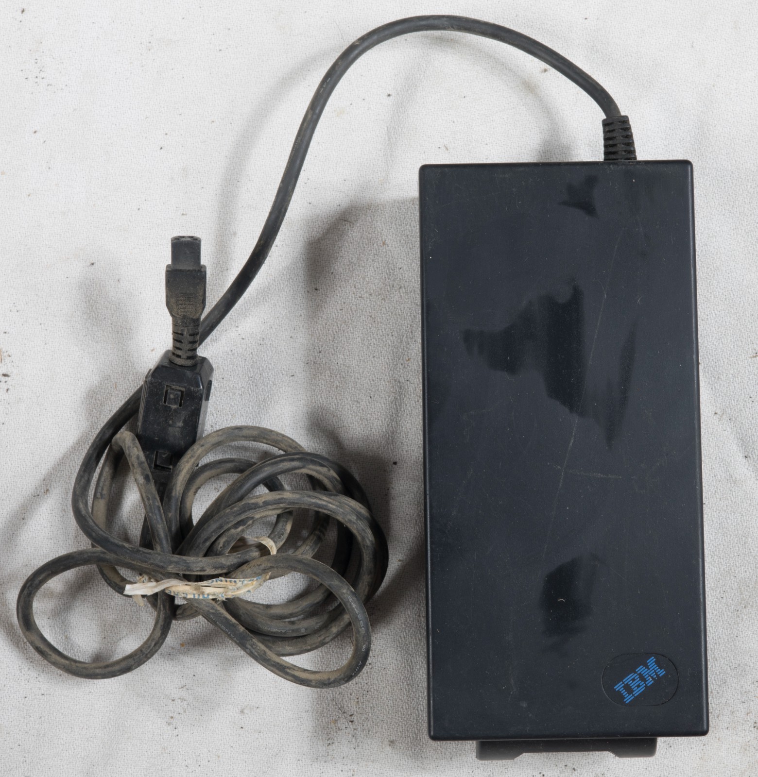 IBM ThinkPad 355 360 750 755 760 765 AC adapter Type 4