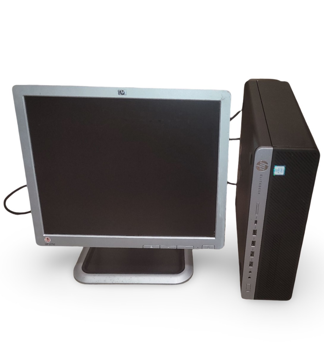 HP EliteDesk 800 G3 SFF Desktop with HP L1710 Monitor Windows 10 Home