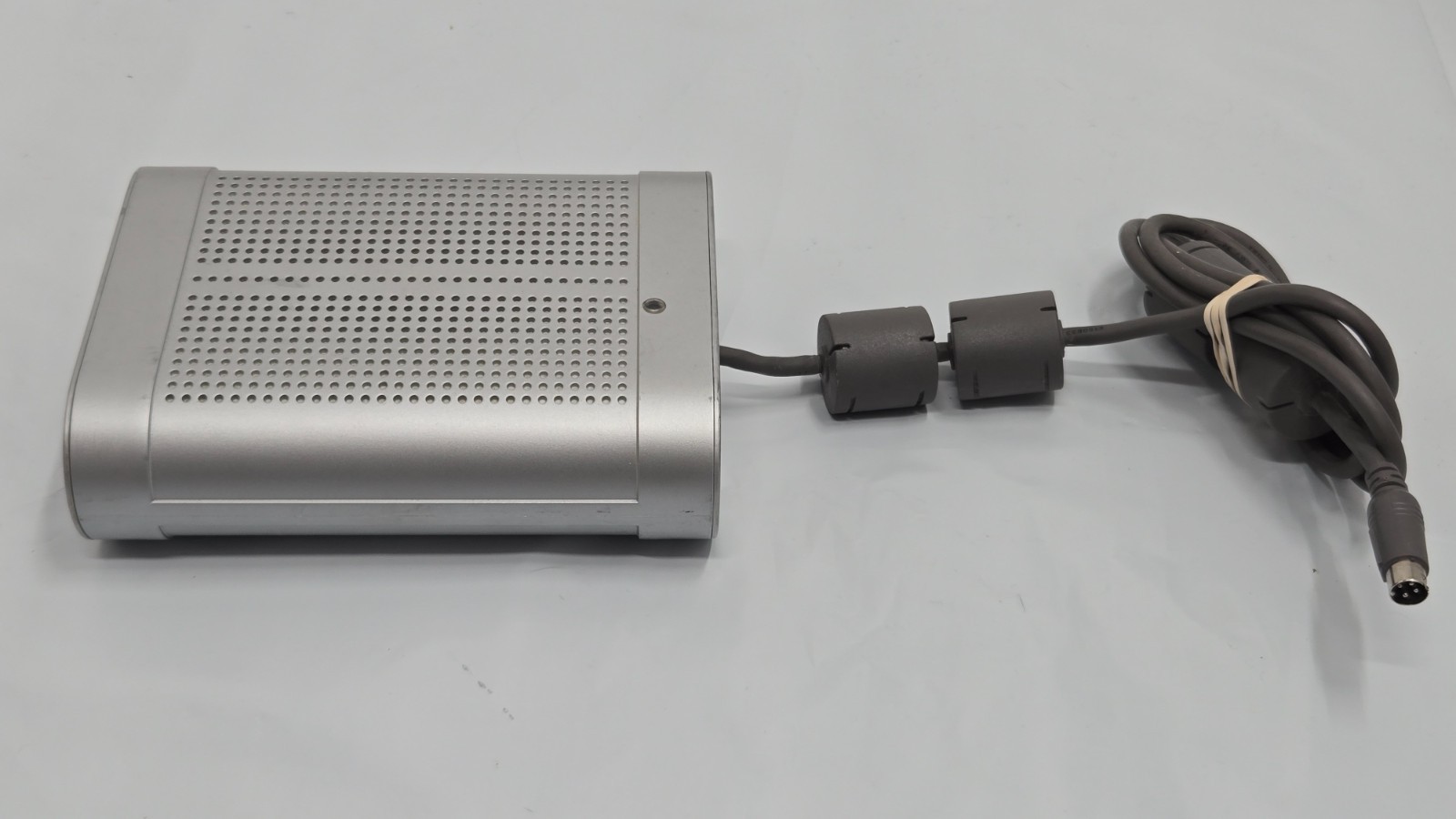 SUN Microsystems PSCV121101a AC Adapter Samsung P/N 370-4910-01