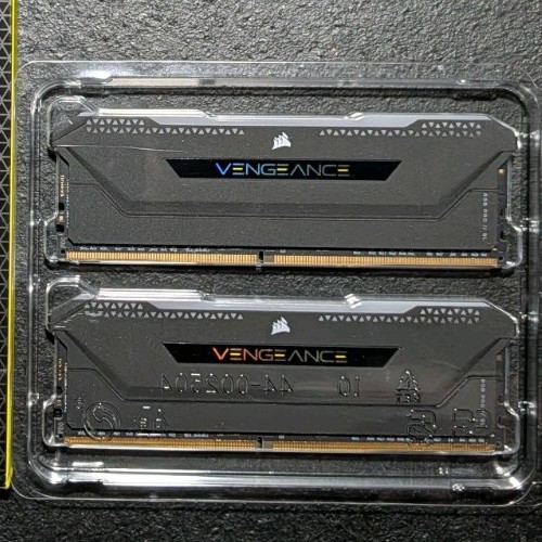 CORSAIR Vengeance RGB Pro SL 16GB (2x8GB) DDR4 3200MHz Desktop RAM CMH16GX4M2E32