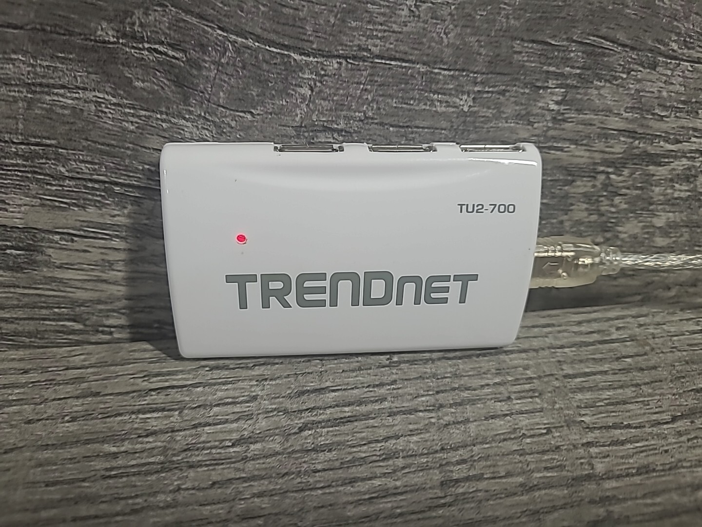 SEALED Trendnet TU2-700 High Speed USB 2.0 7-Port Hub White TU2700 BRAND NEW